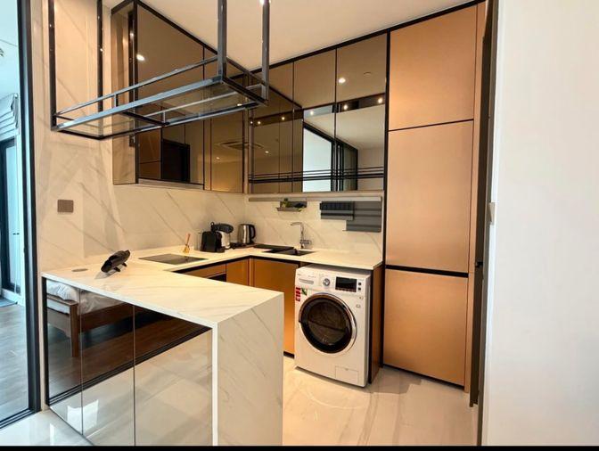 picture 1Bed | 1Bath | BTS Sala Daeng | 45sqm | THB 50,000/mo | Fl.30 — Supalai Icon Sathorn Bangkok - 6/7