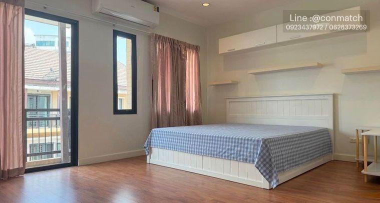 รูป 3 ห้องนอน | 3 ห้องน้ำ | BTS Si Kritha | 170 ตร.ม. | 28,000 บาท/เดือน | ชั้น 1 — Bliz Condominium Rama 9 - Hua Mak กรุงเทพฯ - รูปที่ 3/10