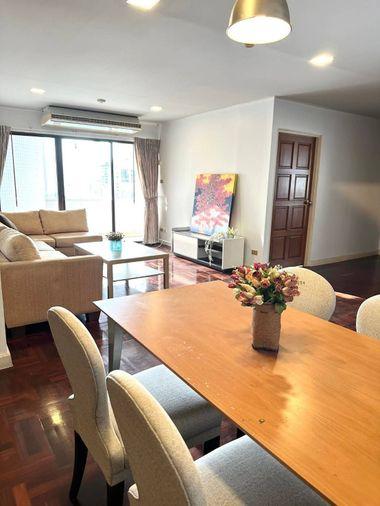 picture 3Bed | 2Bath | BTS Phrom Phong | 140sqm | THB 60,000/mo | Fl.18 — Sukhumvit 43 Bangkok - 9/10