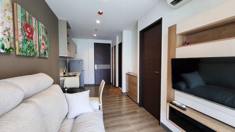 รูป 1 ห้องนอน | 1 ห้องน้ำ | BTS Saphan Taksin | 37 ตร.ม. | 22,000 บาท/เดือน | ชั้น 11 — Rhythm Sathorn กรุงเทพฯ - รูปที่ 5/5