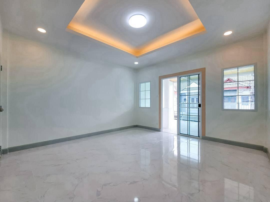 picture ⭐✨ RH-186 Townhouse for Sale at The Emerald, Soi Ratchaphruek 10 ✨⭐ - 12/17
