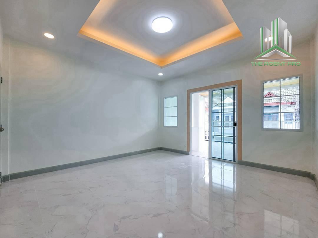 picture ⭐✨ RH-186 Townhouse for Sale at The Emerald, Soi Ratchaphruek 10 ✨⭐ - 12/17