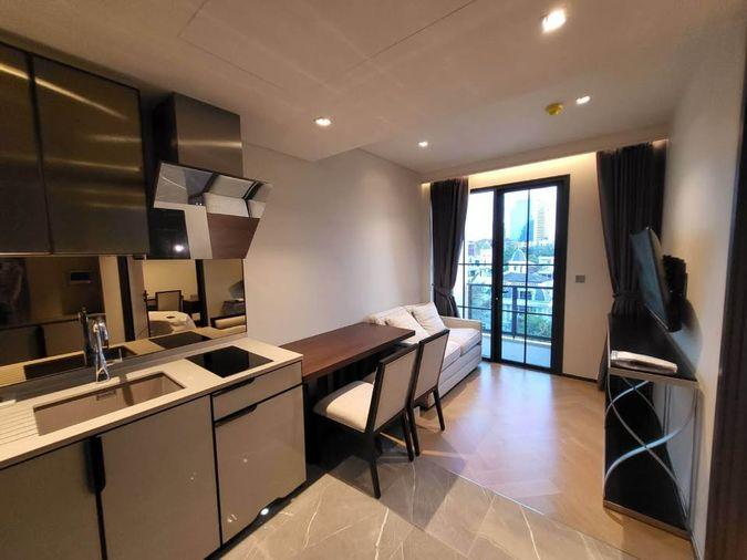รูป 1 ห้องนอน | 1 ห้องน้ำ | BTS Ekkamai | 36 ตร.ม. | 35,000 บาท/เดือน | ชั้น 5 — The Reserve Sukhumvit 61 กรุงเทพฯ - รูปที่ 3/10