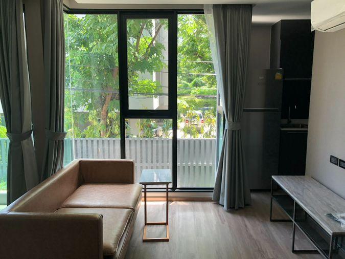 picture 1Bed | 1Bath | BTS Phrom Phong | 41sqm | THB 25,000/mo | Fl.2 — The Teak Sukhumvit 39 Bangkok - 1/8