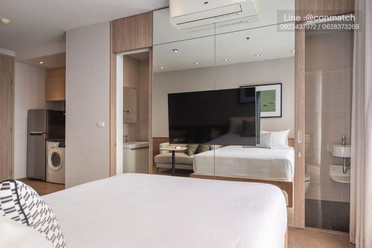 picture Studio | 1Bath | BTS Phrom Phong | 29sqm | THB 23,000/mo | Fl.12 — Park Origin Phrom Phong Bangkok - 4/8
