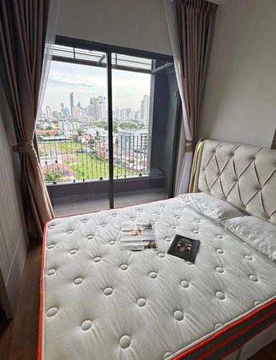 รูป 1 ห้องนอน | 1 ห้องน้ำ | MRT Phetchaburi | 32 ตร.ม. | 22,000 บาท/เดือน | ชั้น 7 — Cloud Thonglor-Phetchaburi กรุงเทพฯ - รูปที่ 1/3