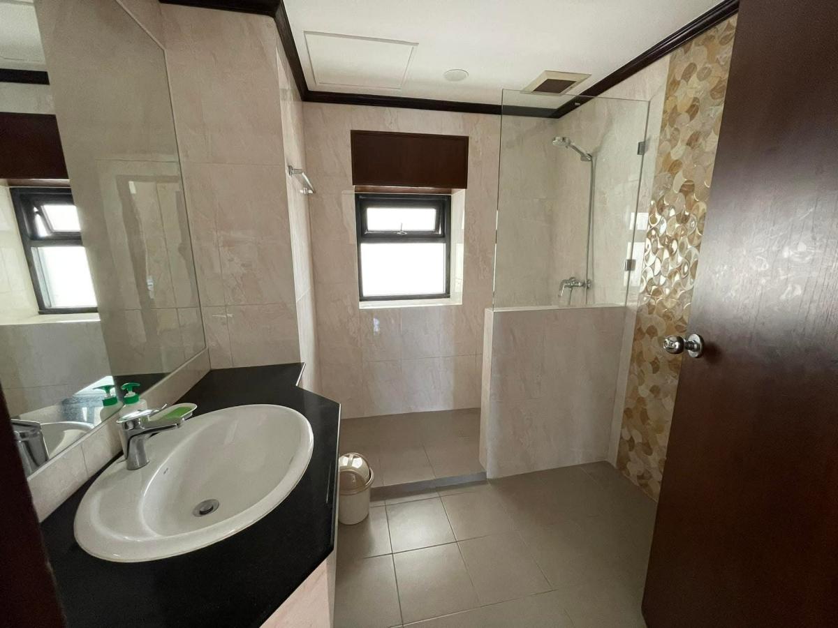picture 2Bed | 2Bath | BTS Saphan Taksin | 92sqm | THB 38,000/mo | Fl.10 — Baan Piya Sathorn Bangkok - 8/10