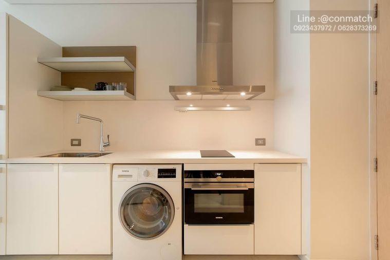 picture Studio | 1Bath | BTS Chit Lom | 33sqm | THB 42,000/mo | Fl.3 — Sindhorn Resident Bangkok - 1/5