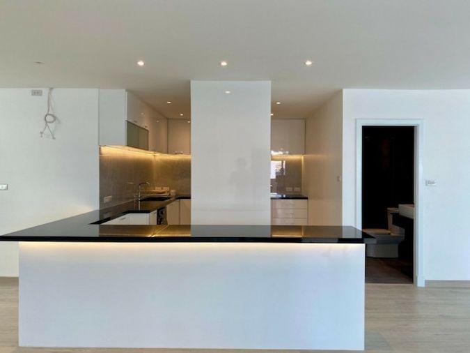 รูป 2 ห้องนอน | 2 ห้องน้ำ | BTS Sala Daeng | 144 ตร.ม. | 75,000 บาท/เดือน | ชั้น 11 — Silom Condominium กรุงเทพฯ - รูปที่ 4/9