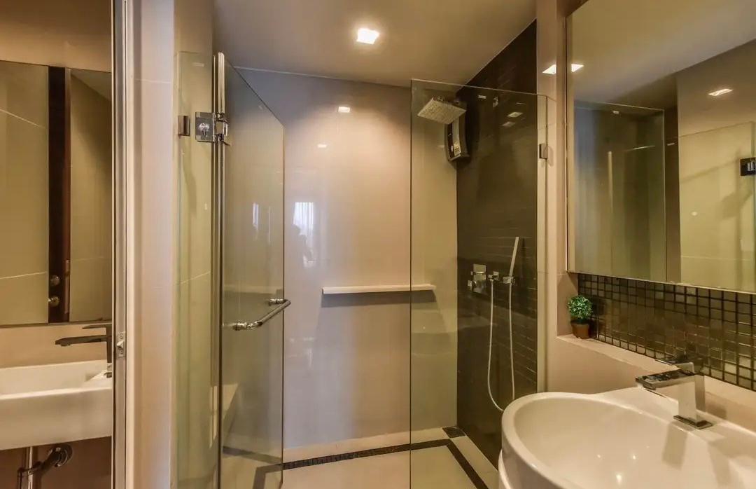 รูป 1 ห้องนอน | 1 ห้องน้ำ | BTS Saphan Taksin | 35 ตร.ม. | 21,000 บาท/เดือน | ชั้น 28 — Rhythm Sathorn กรุงเทพฯ - รูปที่ 6/6