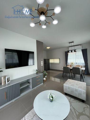 picture 🏡 Two-Storey Detached House for Rent - 3/24