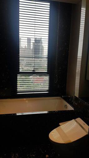 รูป 1 ห้องนอน | 1 ห้องน้ำ | BTS Thong Lo | 60 ตร.ม. | 60,000 บาท/เดือน | ชั้น 10 — Beatniq Sukhumvit 32 กรุงเทพฯ - รูปที่ 1/10