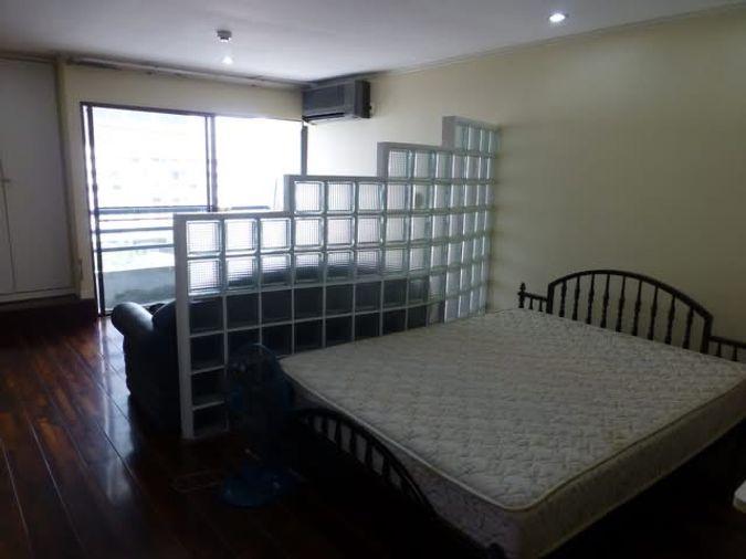 รูป 1 ห้องนอน | 1 ห้องน้ำ | BTS Victory Monument | 45 ตร.ม. | 13,000 บาท/เดือน | ชั้น 6 — Royal Park Condominium กรุงเทพฯ - รูปที่ 1/10