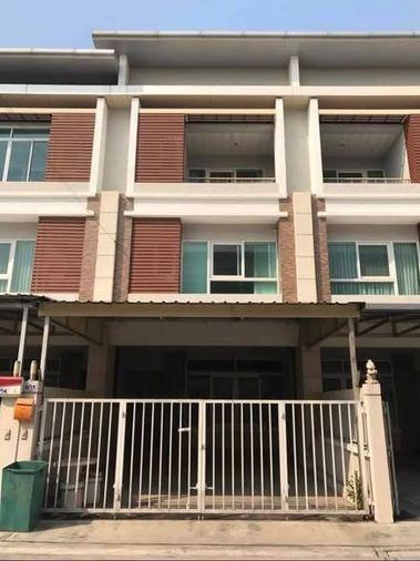 รูป 3 ห้องนอน | 4 ห้องน้ำ | BTS Lat Phrao 83 | 170 ตร.ม. | 25,000 บาท/เดือน | ชั้น 1 — Townhome กรุงเทพฯ - รูปที่ 1/1