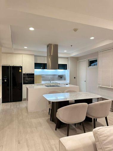 รูป 3 ห้องนอน | 2 ห้องน้ำ | BTS Ekkamai | 137 ตร.ม. | 90,000 บาท/เดือน | ชั้น 14 — Nusasiri Grand Condo Ekamai กรุงเทพฯ - รูปที่ 7/7