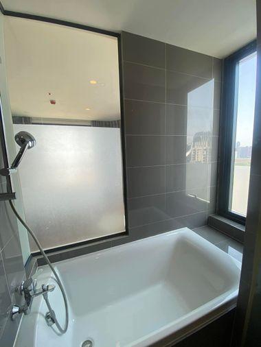 picture 2Bed | 2Bath | BTS Chit Lom | 64sqm | THB 45,000/mo | Fl.31 — Q Chidlom-Phetchaburi Bangkok - 8/9