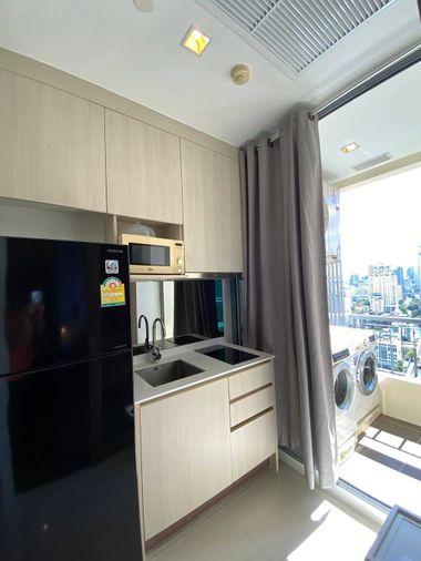 รูป 1 ห้องนอน | 1 ห้องน้ำ | MRT Phetchaburi | 31 ตร.ม. | 22,000 บาท/เดือน | ชั้น 25 — Q Asoke กรุงเทพฯ - รูปที่ 1/10