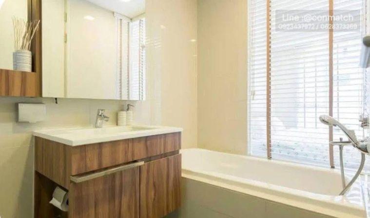 picture 1Bed | 1Bath | BTS Phrom Phong | 52sqm | THB 30,000/mo | Fl.4 — Via 31 Bangkok - 7/8