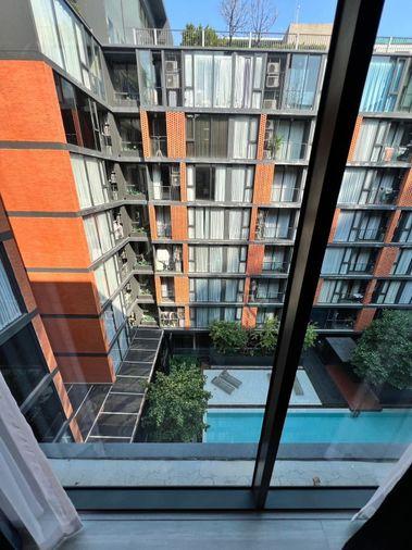 รูป 1 ห้องนอน | 1 ห้องน้ำ | BTS Ekkamai | 40 ตร.ม. | 23,000 บาท/เดือน | ชั้น 6 — Quintara Treehaus Sukhumvit 42 กรุงเทพฯ - รูปที่ 6/10