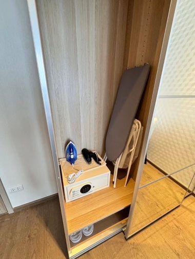 picture 1Bed | 1Bath | BTS Phrom Phong | 29sqm | THB 22,000/mo | Fl.13 — Park 24 Bangkok - 10/10