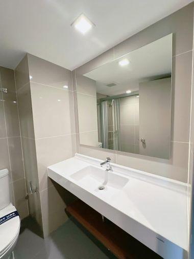 รูป 1 ห้องนอน | 1 ห้องน้ำ | MRT Phra Ram 9 | 31 ตร.ม. | 30,000 บาท/เดือน | ชั้น 33 — Ideo Rama 9 - Asoke กรุงเทพฯ - รูปที่ 2/9
