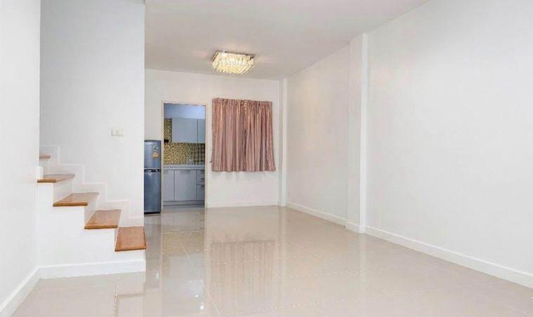 รูป 3 ห้องนอน | 3 ห้องน้ำ | BTS Si Kritha | 170 ตร.ม. | 28,000 บาท/เดือน | ชั้น 1 — Bliz Condominium Rama 9 - Hua Mak กรุงเทพฯ - รูปที่ 10/10