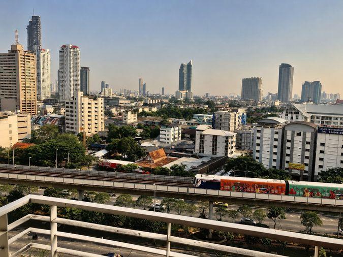 รูป 1 ห้องนอน | 1 ห้องน้ำ | BTS Krung Thon Buri | 54 ตร.ม. | 22,000 บาท/เดือน | ชั้น 10 — Villa Sathorn กรุงเทพฯ - รูปที่ 4/8