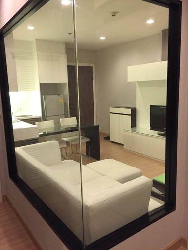 รูป 1 ห้องนอน | 1 ห้องน้ำ | BTS Krung Thon Buri | 38 ตร.ม. | 18,000 บาท/เดือน | ชั้น 18 — Urbano Absolute Sathon-Taksin กรุงเทพฯ - รูปที่ 3/10
