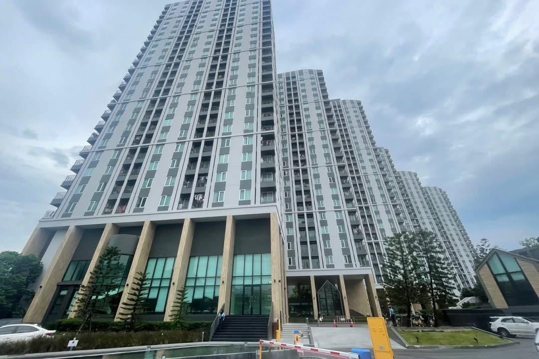 picture 1Bed | 1Bath | MRT Huai Khwang | 30sqm | THB 15,000/mo | Fl.21 — Chapter One Eco Ratchada - Huai Bangkok - 1/8