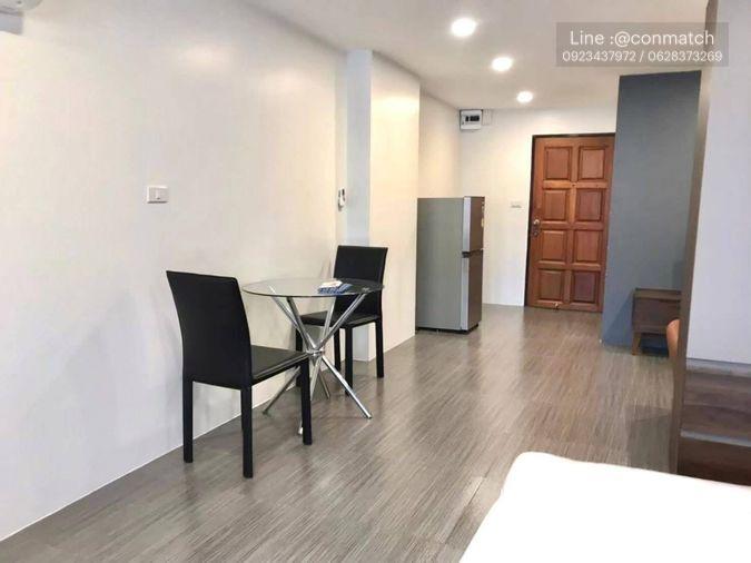 picture 1Bed | 1Bath | BTS Chong Nonsi | 40sqm | THB 15,000/mo | Fl.12 — Itf Silom Palace Bangkok - 2/10