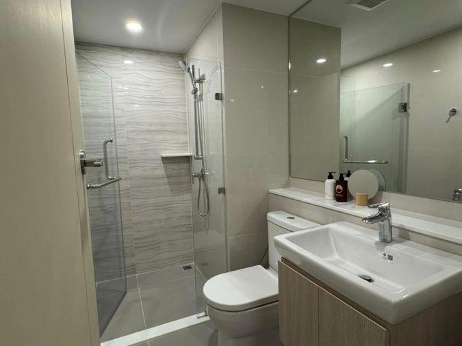 รูป 2 ห้องนอน | 1 ห้องน้ำ | MRT Queen Sirikit National Convention Centre | 42 ตร.ม. | 32,000 บาท/เดือน | ชั้น 9 — Life Rama 4 - Asoke กรุงเทพฯ - รูปที่ 10/10