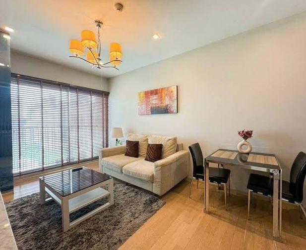picture 1Bed | 1Bath | BTS Phrom Phong | 48sqm | THB 32,000/mo | Fl.17 — Noble Refine Bangkok - 1/10