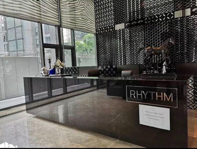 รูป 1 ห้องนอน | 1 ห้องน้ำ | BTS Thong Lo | 33 ตร.ม. | 28,000 บาท/เดือน | ชั้น 21 — Rhythm Sukhumvit 36-38 กรุงเทพฯ - รูปที่ 7/10