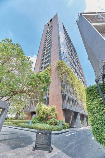 รูป 1 ห้องนอน | 1 ห้องน้ำ | BTS Ekkamai | 33 ตร.ม. | 20,000 บาท/เดือน | ชั้น 7 — The Lofts Ekkamai กรุงเทพฯ - รูปที่ 1/10