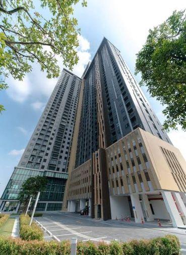 รูป 2 ห้องนอน | 1 ห้องน้ำ | MRT Sam Yaek Bang Yai | 51 ตร.ม. | 15,000 บาท/เดือน | ชั้น 17 — Plum Condo กรุงเทพฯ - รูปที่ 1/10