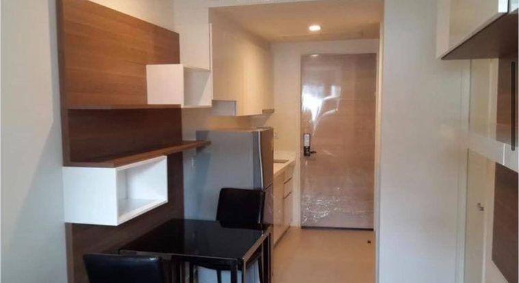 รูป 1 ห้องนอน | 1 ห้องน้ำ | BTS Chong Nonsi | 38 ตร.ม. | 21,000 บาท/เดือน | ชั้น 4 — Condolette Light Convent กรุงเทพฯ - รูปที่ 8/10