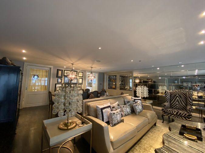picture 2Bed | 3Bath | MRT Lumphini | 277sqm | THB 200,000/mo | Fl.3 — Baan Sathorn Bangkok - 2/7