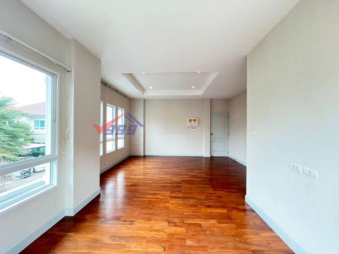 รูป ให้เช่าบ้าน Grand Bangkok Boulevard Rama 9-Srinakarin | 4 ห้องนอน 300 ตร.ม. - รูปที่ 25/39