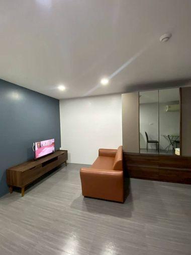 picture 1Bed | 1Bath | BTS Chong Nonsi | 40sqm | THB 15,000/mo | Fl.12 — Itf Silom Palace Bangkok - 7/10