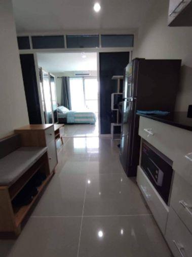 picture 1Bed | 1Bath | MRT Phra Ram 9 | 30sqm | THB 10,000/mo | Fl.18 — Asakan Place Srinakarin Bangkok - 8/10
