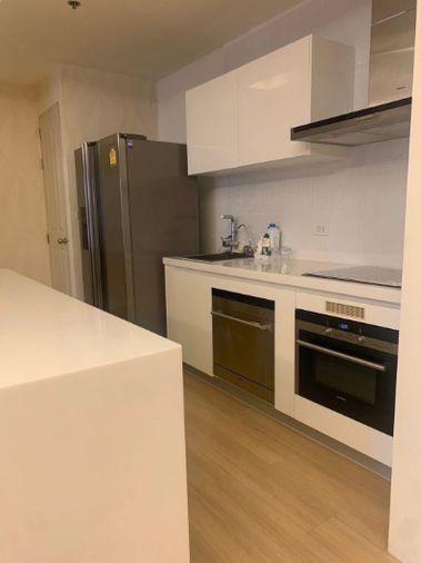 รูป 2 ห้องนอน | 2 ห้องน้ำ | BTS Saphan Taksin | 140 ตร.ม. | 45,000 บาท/เดือน | ชั้น 11 — Baan Sathorn Chao Phraya กรุงเทพฯ - รูปที่ 6/10