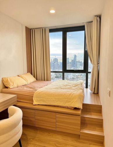 รูป 1 ห้องนอน | 1 ห้องน้ำ | BTS Thong Lo | 35 ตร.ม. | 25,000 บาท/เดือน | ชั้น 33 — Oka Haus Sukhumvit 36 กรุงเทพฯ - รูปที่ 6/10