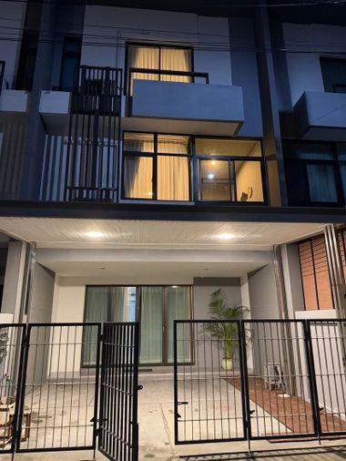 รูป 2 ห้องนอน | 3 ห้องน้ำ | BTS Nopparat | 190 ตร.ม. | 45,000 บาท/เดือน | ชั้น 1 — Townhome กรุงเทพฯ - รูปที่ 5/10