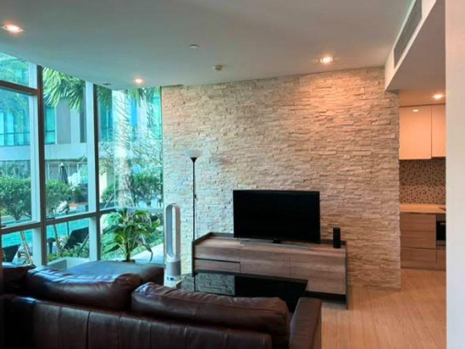 รูป 1 ห้องนอน | 1 ห้องน้ำ | BTS Asok | 53 ตร.ม. | 29,000 บาท/เดือน | ชั้น 4 — The Room Sukhumvit 21 กรุงเทพฯ - รูปที่ 3/5