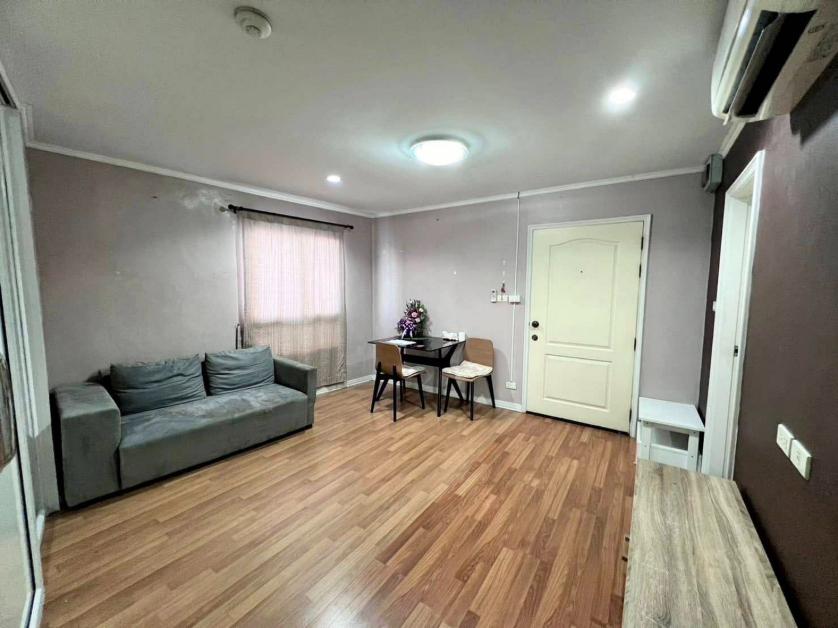 picture 1Bed | 1Bath | BTS Chong Nonsi | 33sqm | THB 14,000/mo | Fl.9 — Lumpini Place Narathiwas 24 Bangkok - 9/10