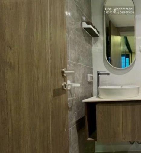 picture 1Bed | 1Bath | MRT Phetchaburi | 29sqm | THB 13,500/mo | Fl.3 — Lloyd Soonvijai - Thonglor Bangkok - 6/7