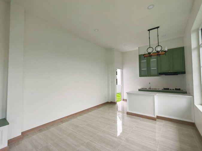 รูป 🏡✨ ขายบ้านเดี่ยวชั้นเดียว สไตล์ English Cottage ทำเลสารภี เชียงใหม่  #CSRP101308 - รูปที่ 9/20