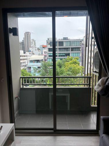 รูป 🌆 ให้เช่า: Metro Luxe Ratchada | เพียง 400 ม. ถึง MRT ห้วยขวาง & สุทธิสาร | ห้องสวย เฟอร์ครบ พร้อมอยู่ @90condo 🌃 - รูปที่ 11/12