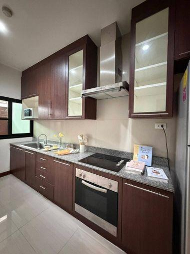 picture 3Bed | 3Bath | BTS Phrom Phong | 230sqm | THB 120,000/mo | Fl.1 — Bright Sukhumvit 24 Bangkok - 4/10
