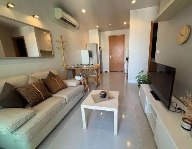 picture 1Bed | 1Bath | MRT Phetchaburi | 40sqm | THB 22,000/mo | Fl.32 — Circle Condominium Bangkok - 3/10